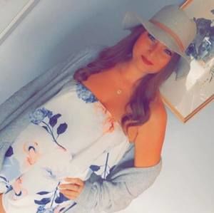 Meet your Posher, Monique